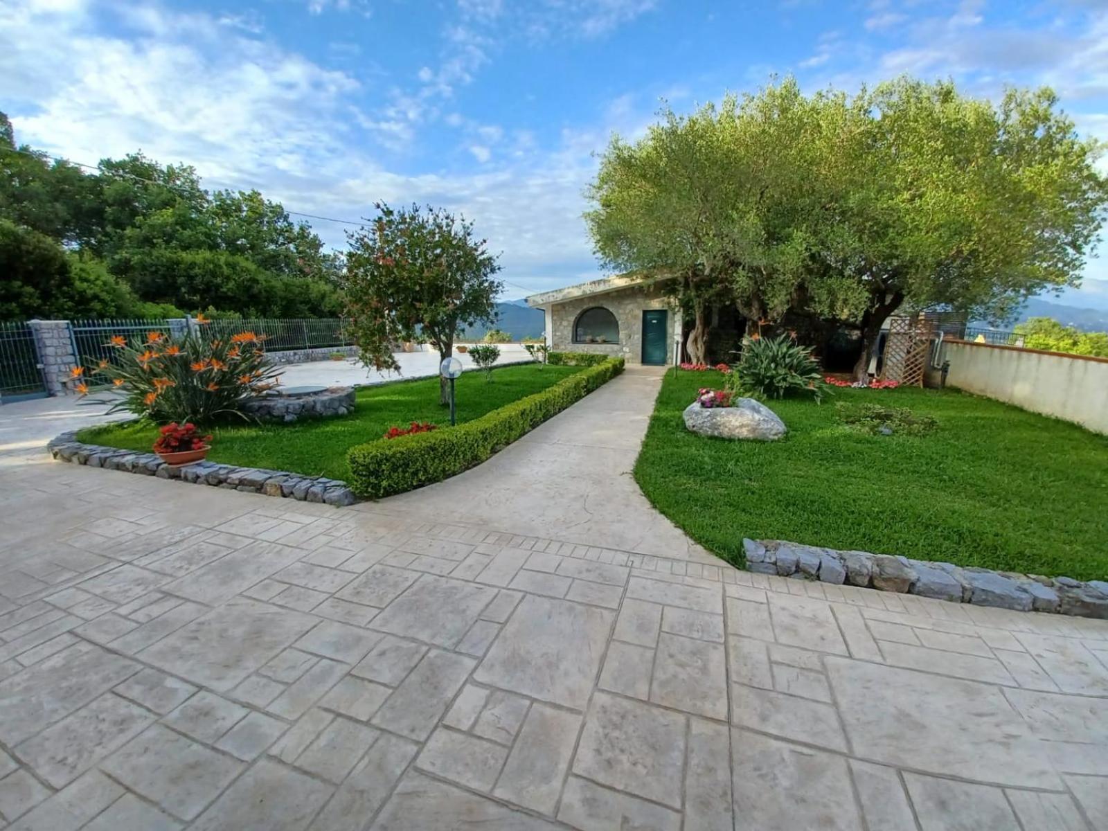Bel Tempio Guest House San Giovanni a Piro Exterior foto