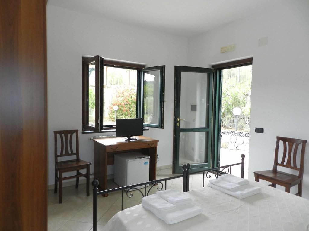 Bel Tempio Guest House San Giovanni a Piro Exterior foto