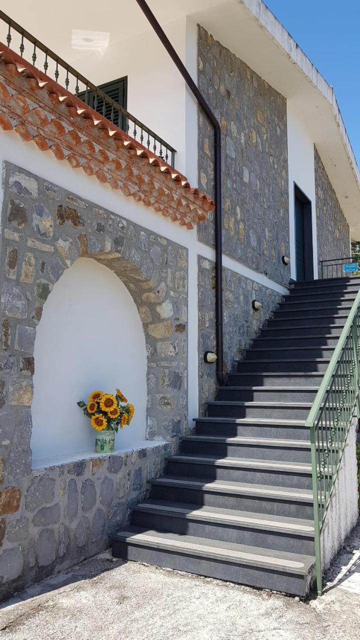 Bel Tempio Guest House San Giovanni a Piro Exterior foto
