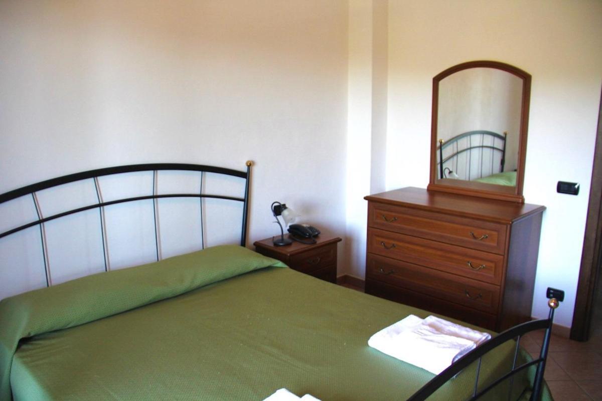 Bel Tempio Guest House San Giovanni a Piro Exterior foto